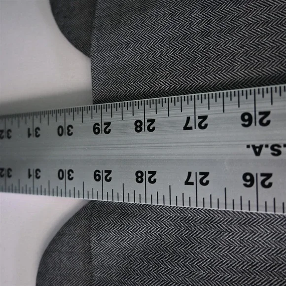 Stafford 42S Gray Herringbone Wool Mens Blazer Jacket Sport Coat‎